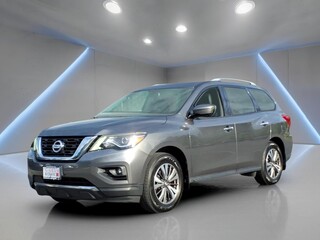2017 Nissan Pathfinder for sale in West Mifflin PA