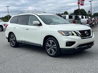 2019 Nissan Pathfinder