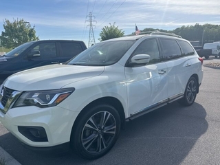 2017 Nissan Pathfinder for sale in Chattanooga TN
