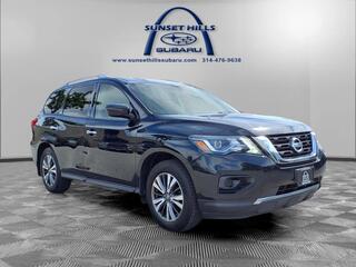 2017 Nissan Pathfinder