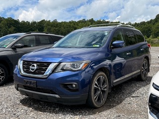 2018 Nissan Pathfinder for sale in Mount Hope WV