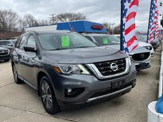 2017 Nissan Pathfinder