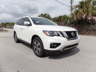 2017 Nissan Pathfinder