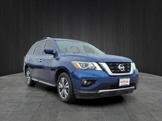 2017 Nissan Pathfinder