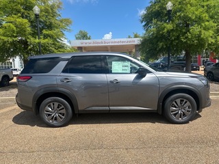 2025 Nissan Pathfinder