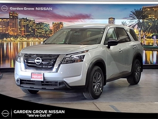 2025 Nissan Pathfinder for sale in Garden Grove CA