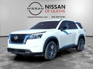 2025 Nissan Pathfinder for sale in Olathe KS