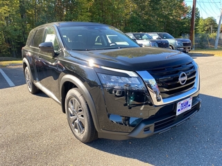 2025 Nissan Pathfinder for sale in Manchester NH