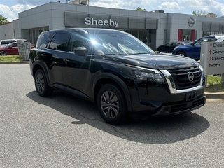 2023 Nissan Pathfinder