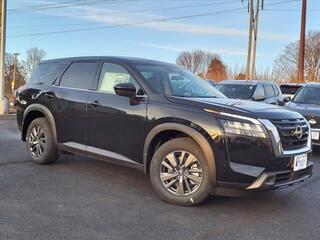 2024 Nissan Pathfinder for sale in Portsmouth NH