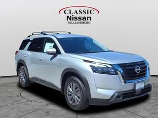 2025 Nissan Pathfinder for sale in Lansing MI