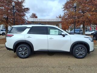 2025 Nissan Pathfinder