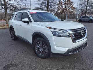 2022 Nissan Pathfinder for sale in Clarksville TN