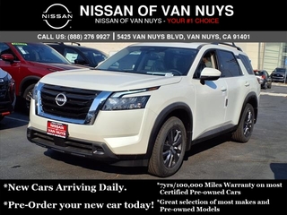 2024 Nissan Pathfinder for sale in Van Nuys CA