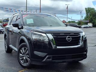 2022 Nissan Pathfinder