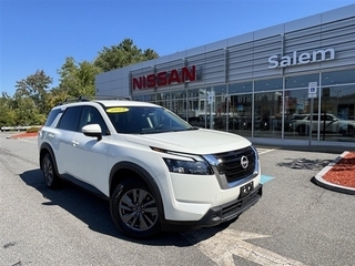 2024 Nissan Pathfinder for sale in Salem NH