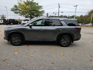 2022 Nissan Pathfinder for sale in Auburn MA