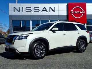 2022 Nissan Pathfinder
