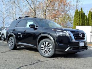 2025 Nissan Pathfinder for sale in Stratham NH