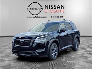 2025 Nissan Pathfinder for sale in Olathe KS