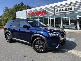 2022 Nissan Pathfinder