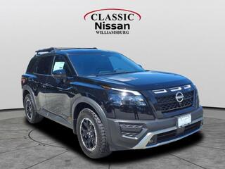 2025 Nissan Pathfinder for sale in Lansing MI