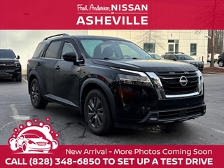 2022 Nissan Pathfinder