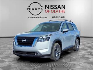 2025 Nissan Pathfinder for sale in Olathe KS