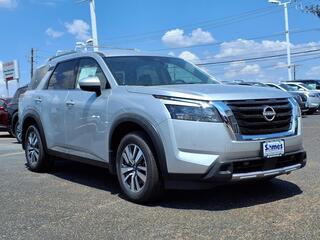 2025 Nissan Pathfinder for sale in Laredo TX