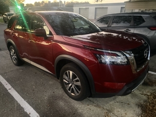 2023 Nissan Pathfinder