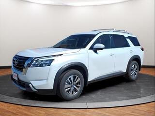 2025 Nissan Pathfinder for sale in Oxford MA