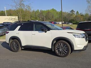 2022 Nissan Pathfinder