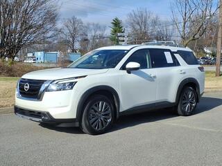 2024 Nissan Pathfinder for sale in Louisville KY