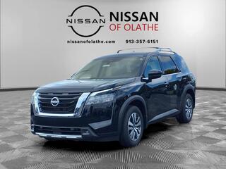 2025 Nissan Pathfinder for sale in Olathe KS