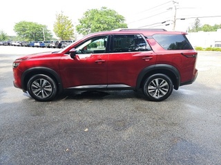2022 Nissan Pathfinder for sale in Auburn MA