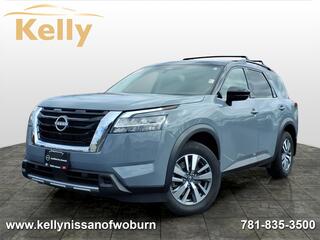 2023 Nissan Pathfinder for sale in Stoneham MA