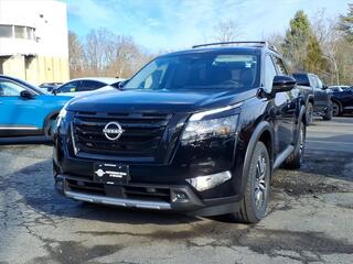 2025 Nissan Pathfinder for sale in Wellesley MA