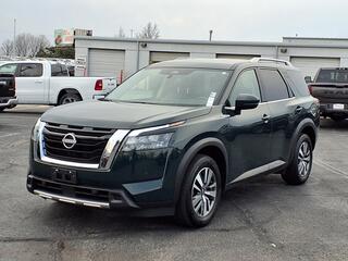 2025 Nissan Pathfinder for sale in Olathe KS