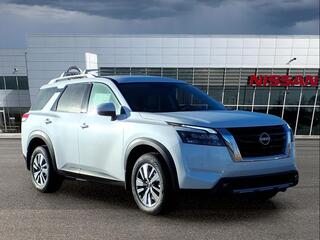 2025 Nissan Pathfinder for sale in Omaha NE