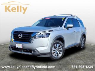 2023 Nissan Pathfinder for sale in Lynnfield MA