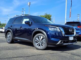 2025 Nissan Pathfinder for sale in Stratham NH