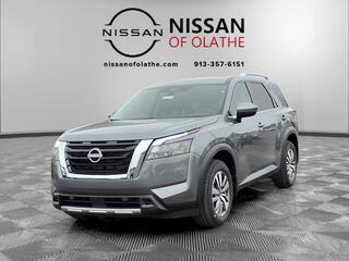 2025 Nissan Pathfinder for sale in Olathe KS