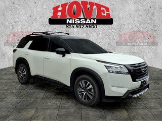 2023 Nissan Pathfinder for sale in Bradley IL