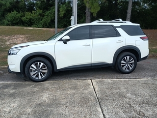 2023 Nissan Pathfinder for sale in Oxford MA