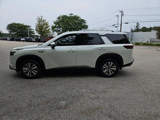 2023 Nissan Pathfinder
