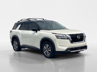 2022 Nissan Pathfinder