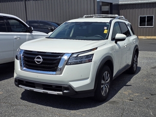 2023 Nissan Pathfinder for sale in Forest City NC