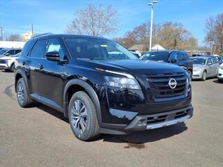 2025 Nissan Pathfinder for sale in Fairless Hills PA