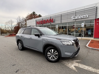 2022 Nissan Pathfinder for sale in Salem NH