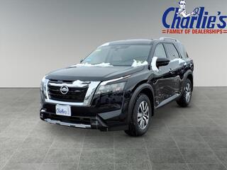 2025 Nissan Pathfinder for sale in Augusta ME